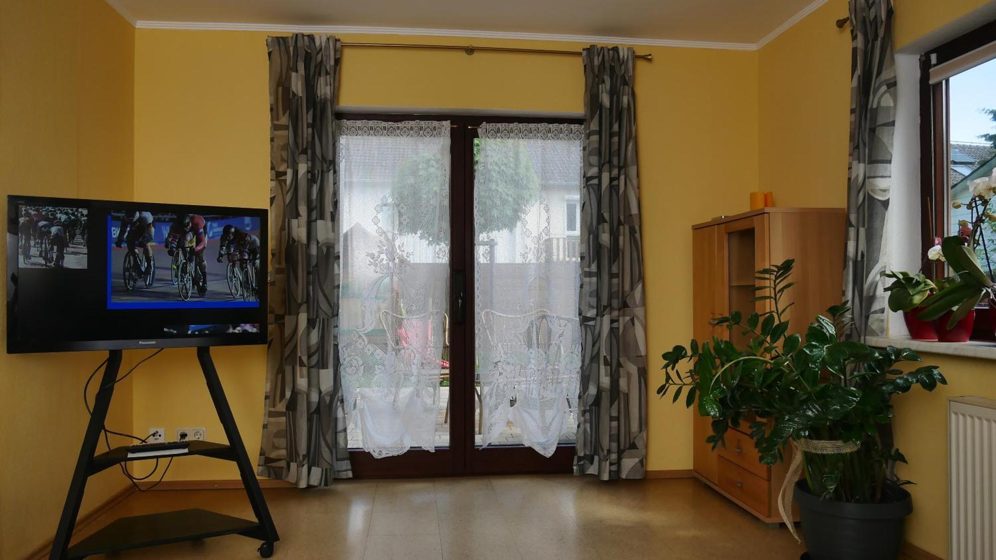 Ferienwohnung An Den Weingaerten Langenlonsheim エクステリア 写真
